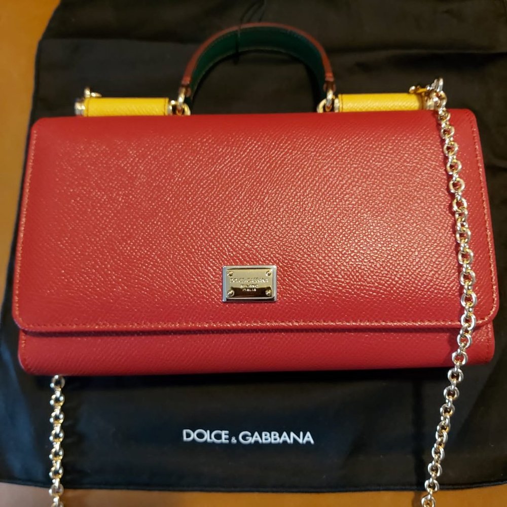 Authentic DOLCE & GABBANA Miss Sicily Wallet On Chain